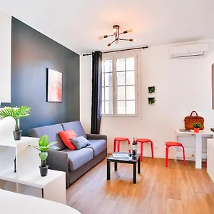 studio-parce-que-toulon-60m-gare-hypercentre-clim-wifi.fr-provencehotel.com/